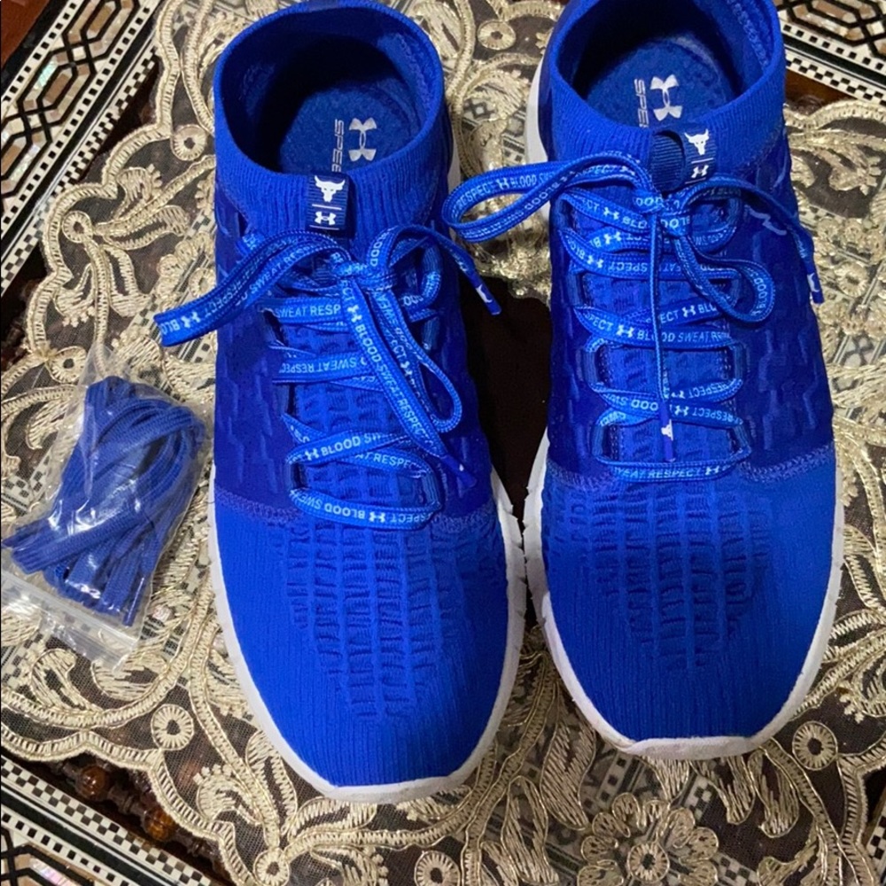 Project Rock Under Armour Hovr Phantom
Men's